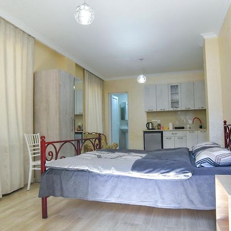 Hotel Maspindzelo クタイシ エクステリア 写真