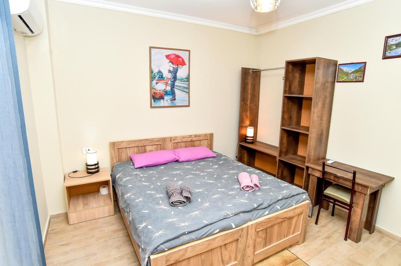 Hotel Maspindzelo クタイシ エクステリア 写真