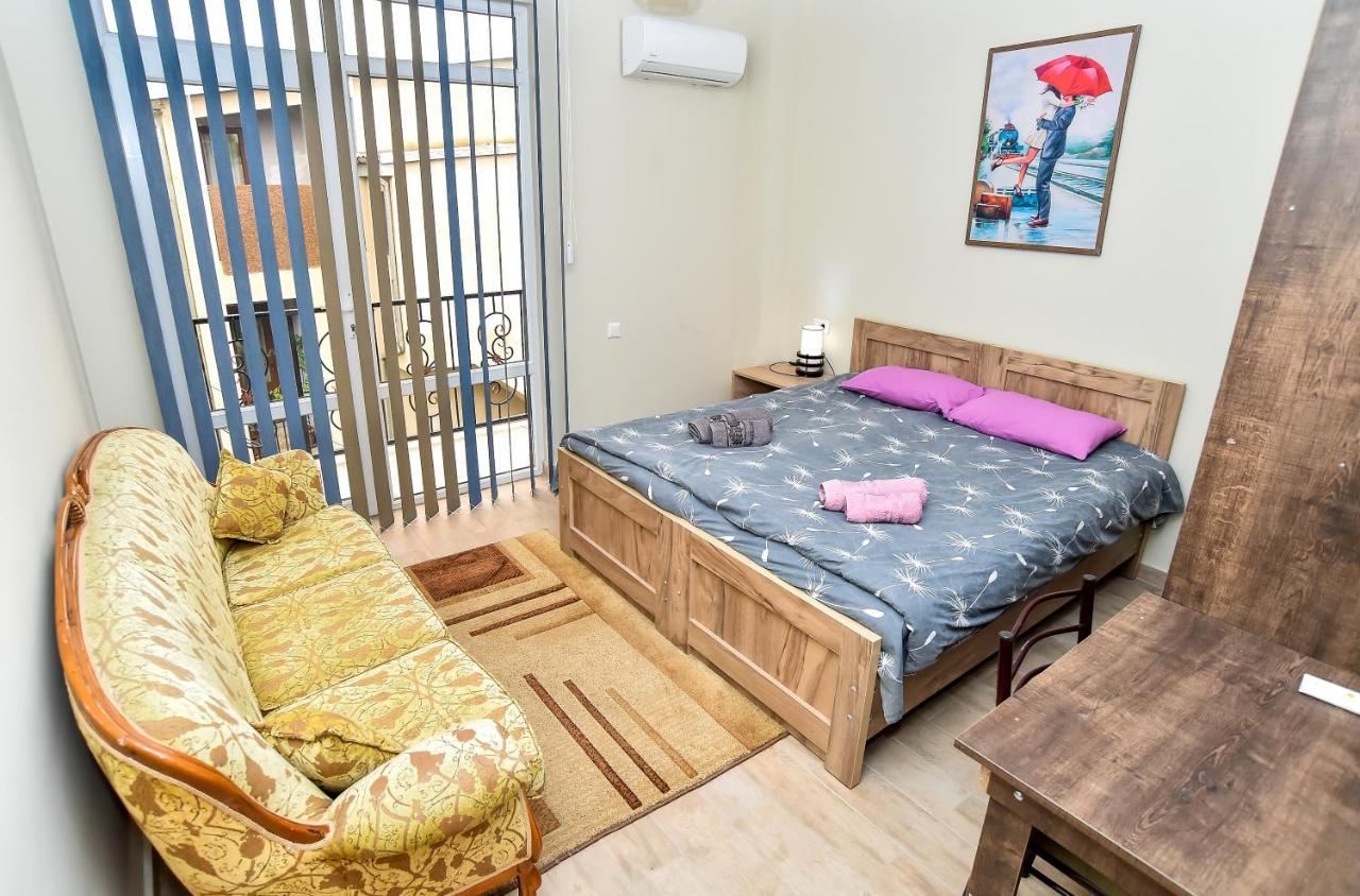 Hotel Maspindzelo クタイシ エクステリア 写真
