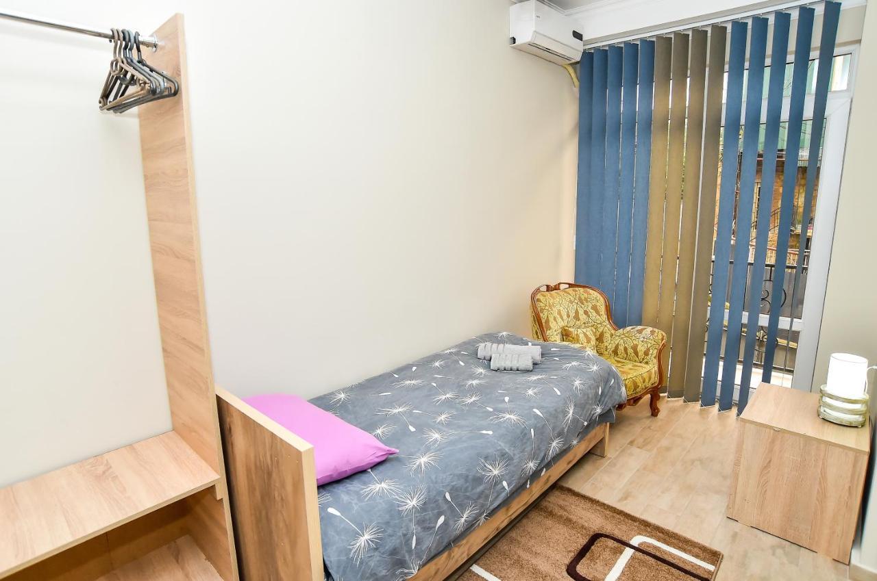 Hotel Maspindzelo クタイシ エクステリア 写真