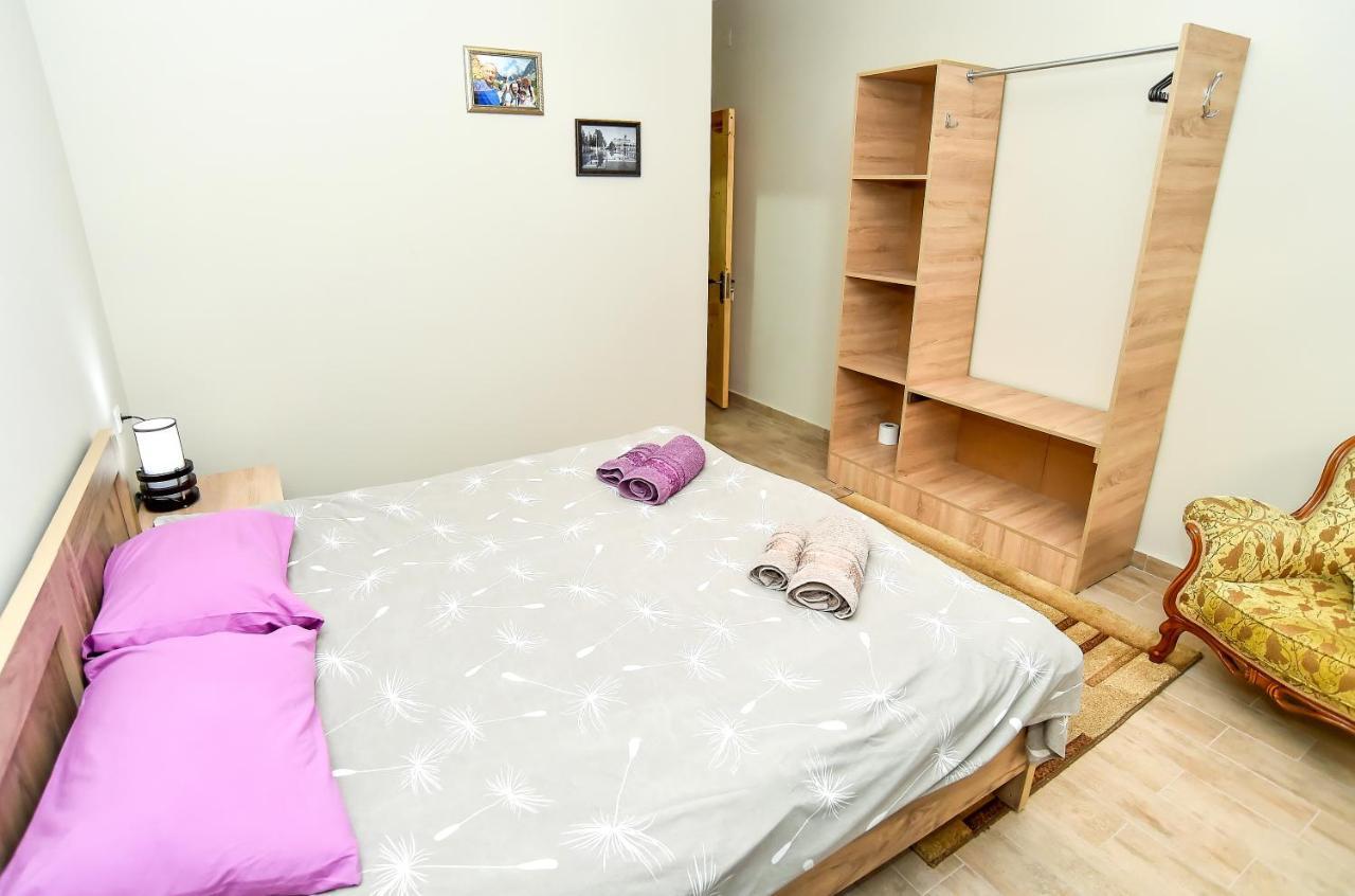 Hotel Maspindzelo クタイシ エクステリア 写真